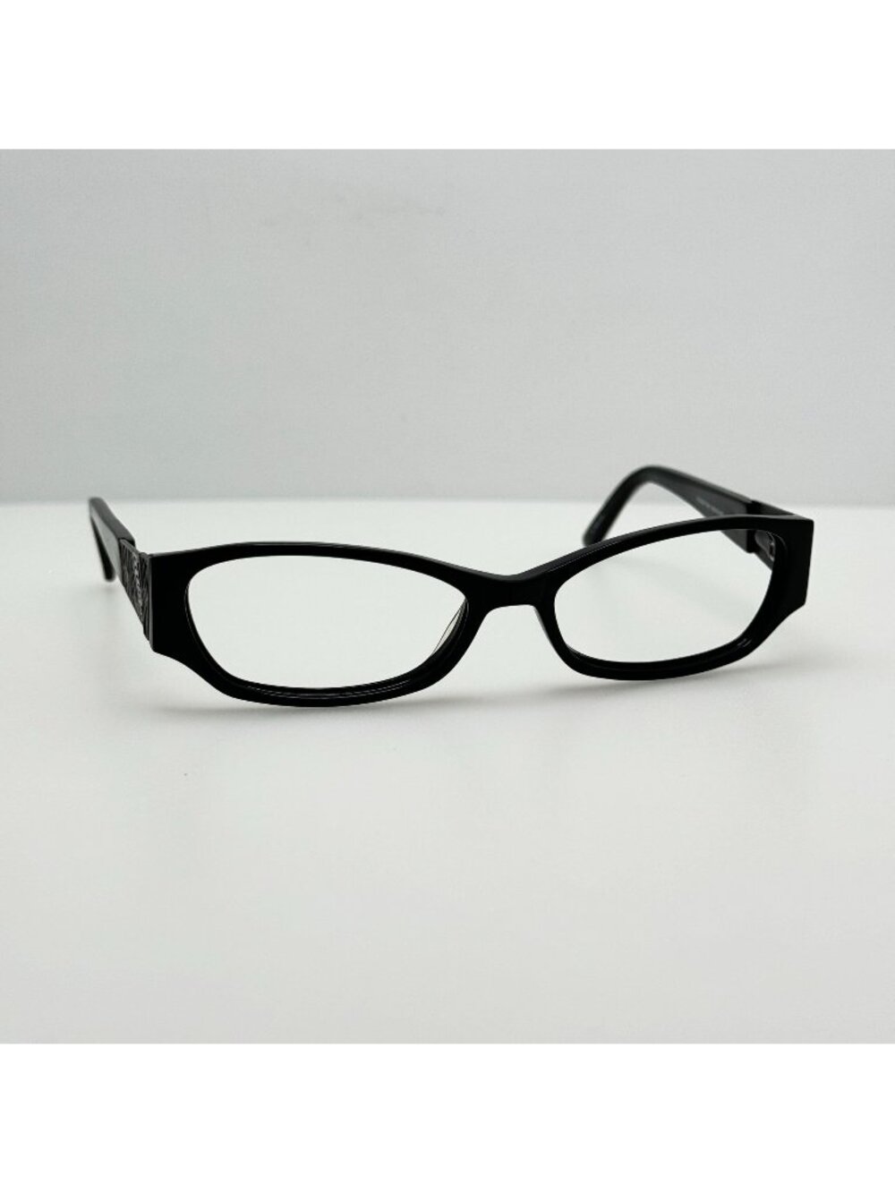 Guess GU2228 BLK Eyeglasses Eye Glasses Frames 52-15-135